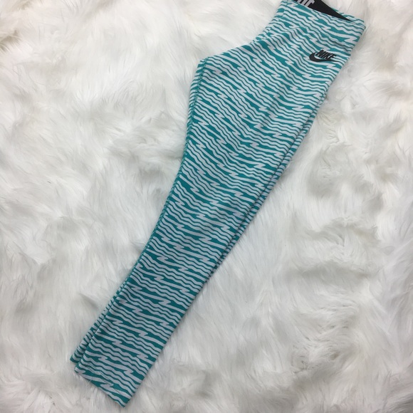 Nike Pants - Nike Turquoise / White Zebra Stripe Capri Leggings
